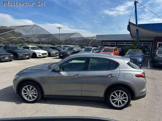 ALFA ROMEO Stelvio usata, con Boardcomputer