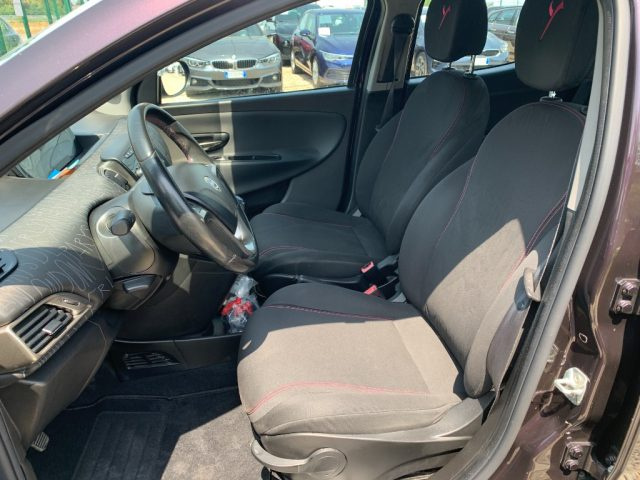 LANCIA Ypsilon usata, con Controllo trazione