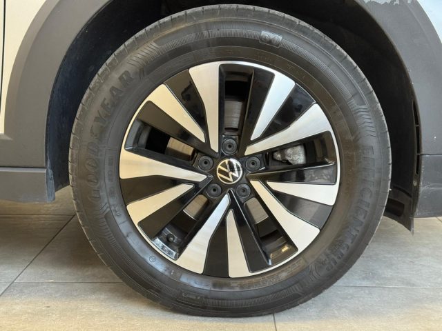 VOLKSWAGEN Taigo usata, con Boardcomputer