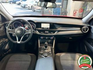 ALFA ROMEO Stelvio usata, con Controllo automatico clima