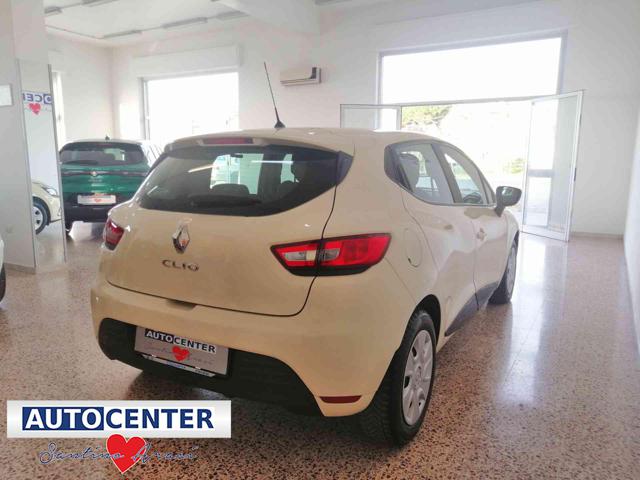 RENAULT Clio usata, con Chiusura centralizzata