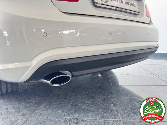 MERCEDES-BENZ E 220 usata, con Regolazione elettrica sedili