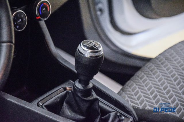 RENAULT Clio usata, con Sedile posteriore sdoppiato