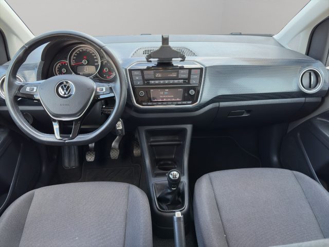 VOLKSWAGEN up! usata, con Fendinebbia