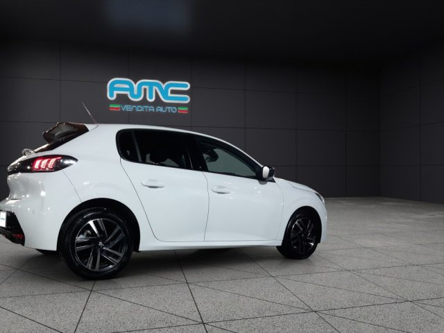 PEUGEOT 208 usata, con Boardcomputer