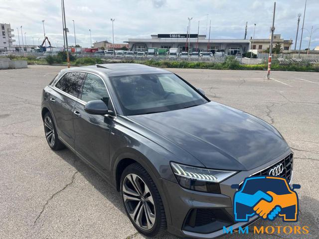 AUDI Q8 usata, con Airbag