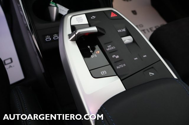 BMW 218 usata, con Controllo trazione