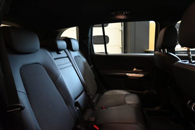 MERCEDES-BENZ GLB 180 usata 24