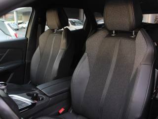 PEUGEOT 3008 usata, con Controllo automatico clima