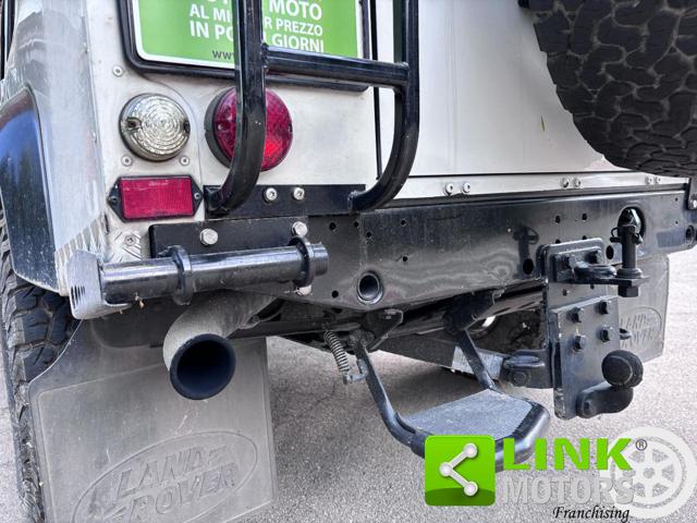 LAND ROVER Defender usata 10
