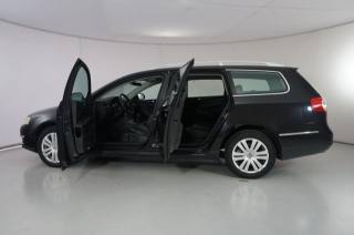 VOLKSWAGEN Passat usata, con Sedile posteriore sdoppiato