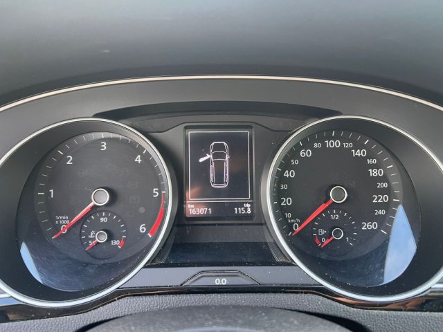 VOLKSWAGEN Passat usata, con Chiusura centralizzata