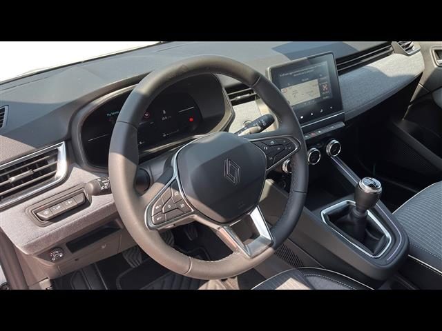 RENAULT Clio usata, con Climatizzatore