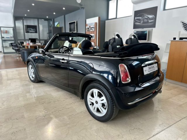 MINI Cabrio usata, con Autoradio