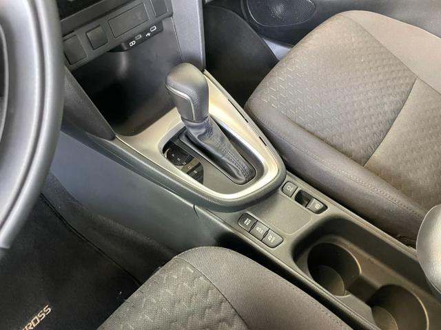 TOYOTA Yaris Cross usata, con Sedile posteriore sdoppiato