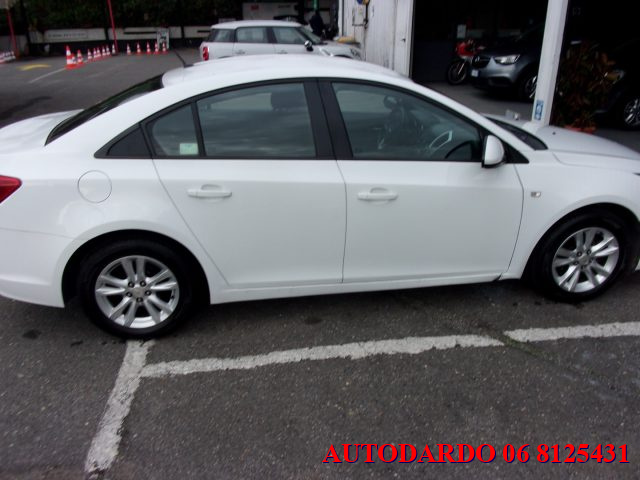CHEVROLET Cruze usata, con Cerchi in lega