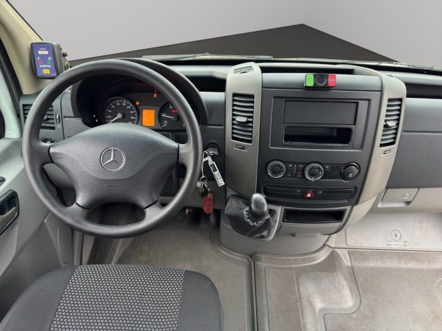 MERCEDES-BENZ Sprinter usata, con Servosterzo