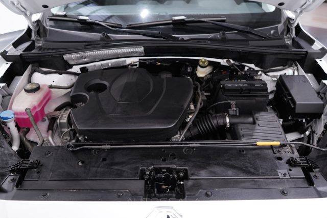 MG ZS usata, con Specchietti laterali elettrici