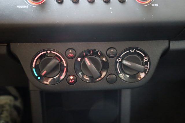 SUZUKI Swift usata, con Spoiler