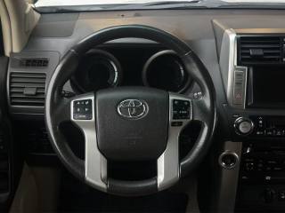 TOYOTA Land Cruiser usata, con Cerchi in lega