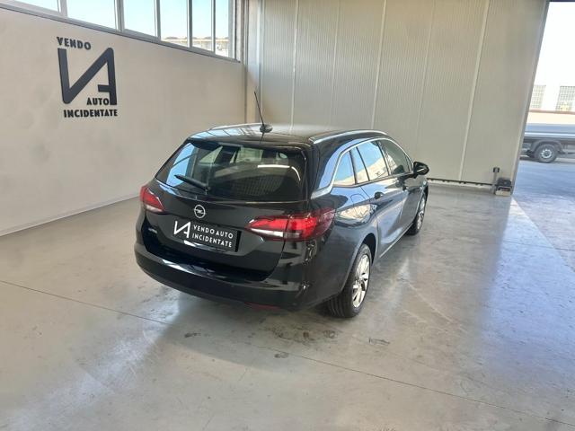 OPEL Astra usata, con Controllo trazione