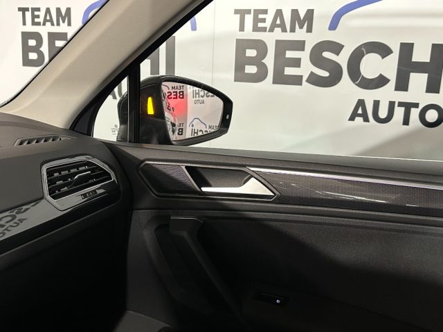 VOLKSWAGEN Tiguan usata, con Volante in pelle