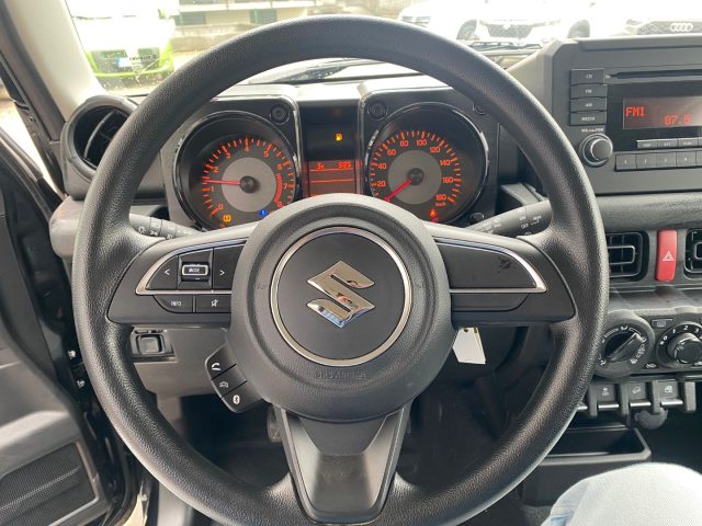 SUZUKI Jimny usata, con Volante in pelle