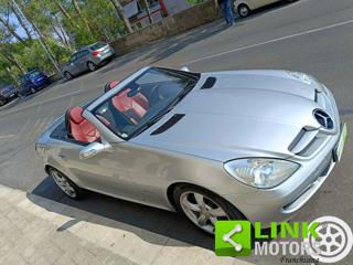 MERCEDES-BENZ SLK 200 usata, con Fendinebbia