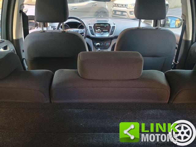 FORD C-Max usata, con Sedile passeggero ribaltabile