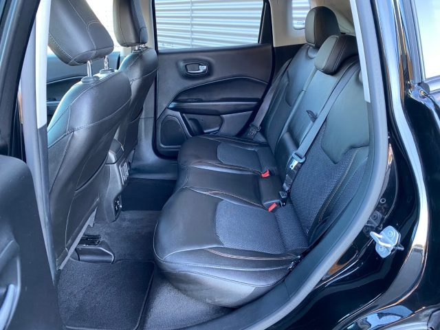 JEEP Compass usata, con Park Distance Control