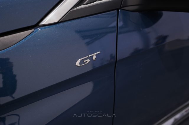 PEUGEOT 5008 usata, con Telecamera per parcheggio assistito
