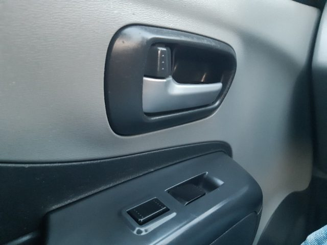 NISSAN Pixo usata 11