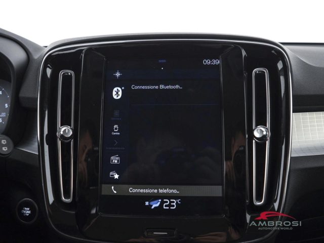 VOLVO XC40 usata 14