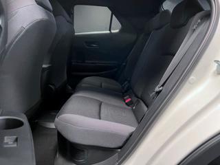 TOYOTA C-HR usata, con Controllo automatico clima