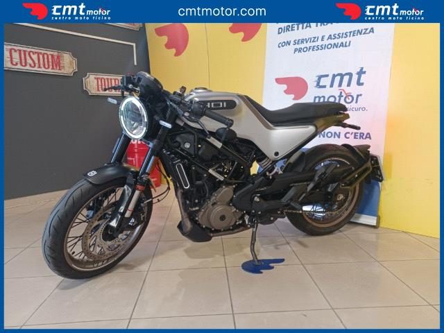 HUSQVARNA Vitpilen 401 usata 10
