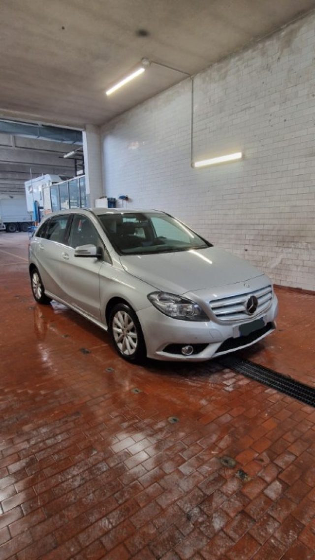 MERCEDES-BENZ B 180 usata, con Immobilizzatore elettronico