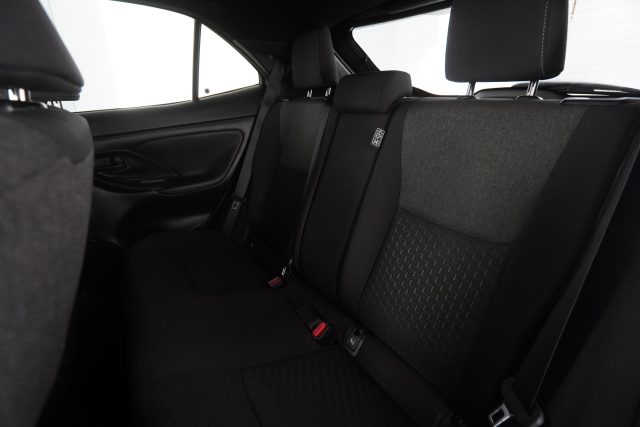 TOYOTA Yaris Cross usata 2