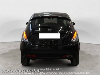 LANCIA Ypsilon usata, con Autoradio