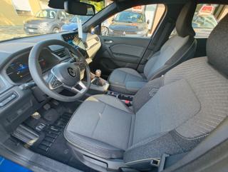 RENAULT Captur usata, con Autoradio