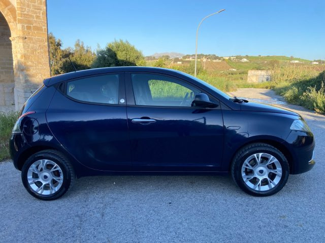LANCIA Ypsilon usata, con Controllo trazione