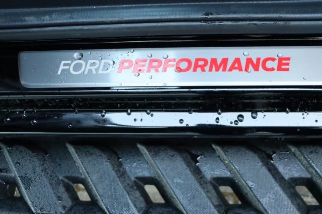 FORD Ranger Raptor usata, con Gancio traino