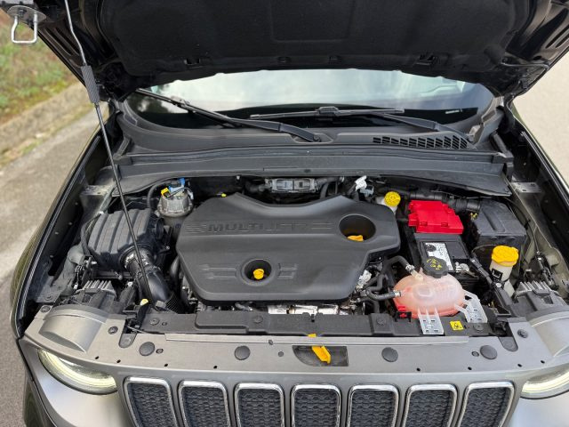 JEEP Renegade usata, con USB