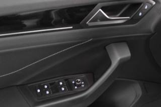 VOLKSWAGEN T-Roc usata, con Controllo elettronico della corsia