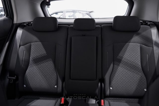 KIA Sportage usata, con Sensori di parcheggio posteriori