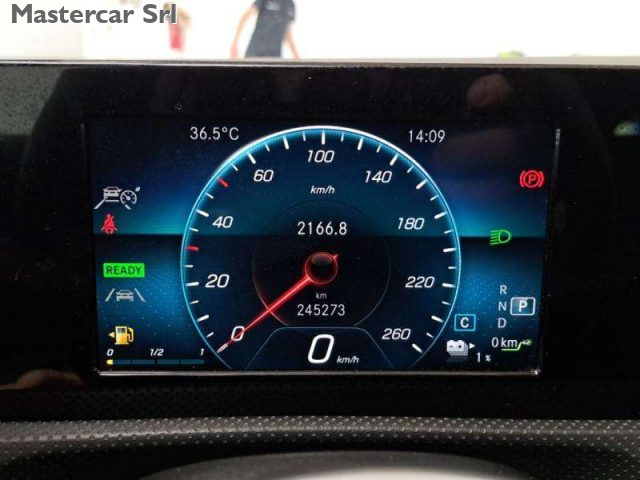 MERCEDES-BENZ CLA 250 usata, con Alzacristalli elettrici