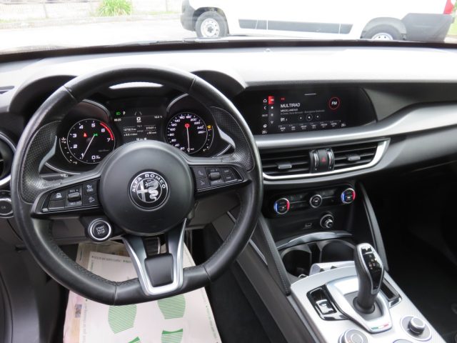 ALFA ROMEO Stelvio usata, con Cerchi in lega