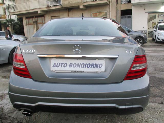 MERCEDES-BENZ C 220 usata, con Autoradio