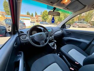HYUNDAI i10 usata 15