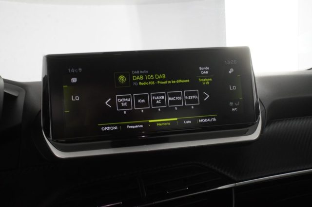 PEUGEOT 2008 usata 17