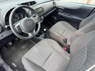 TOYOTA Yaris usata, con Alzacristalli elettrici